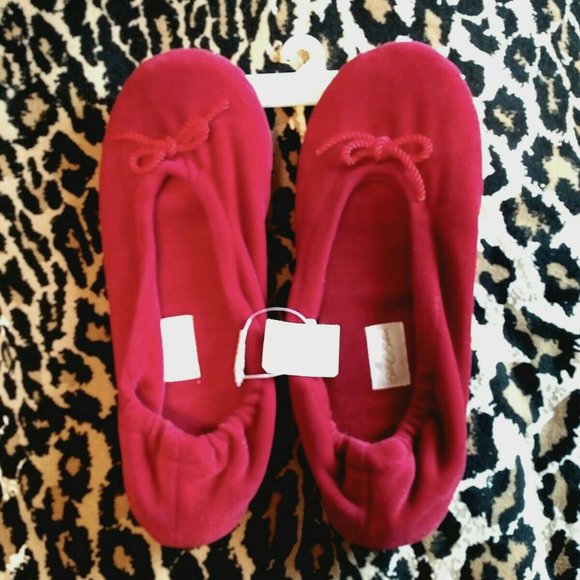 ✨HOST PICK!✨  Red Robe & Slippers Set, La Vie En Rose, M/L - Picture 3 of 8